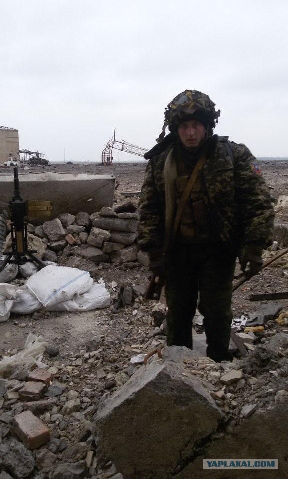 Зачистка аэропорта от войск украинских ВС