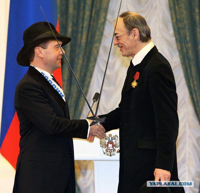Операция по удалению шляпы прошла успешно!