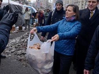 Жители Нью-Йорка вышли поддержать Владимира Путина