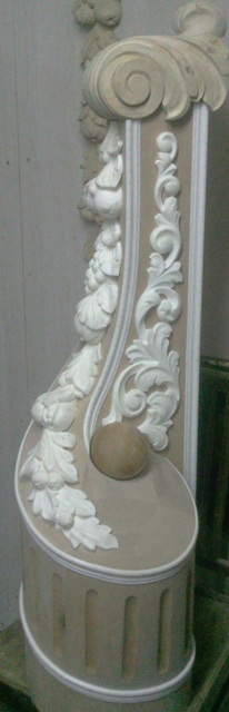 Изготовление заходного столба на лестницу