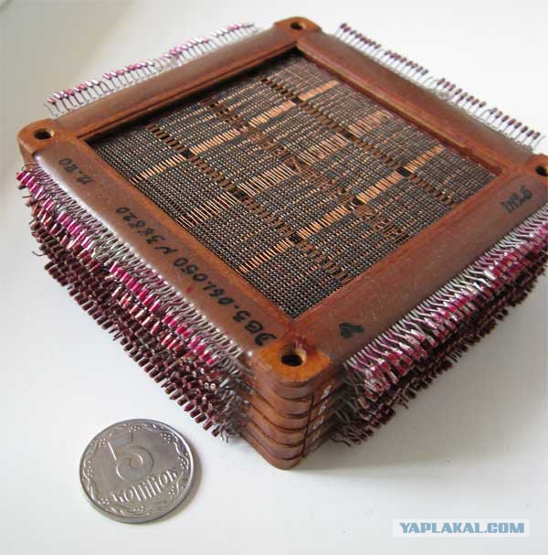 Intel придумала замену транзисторам