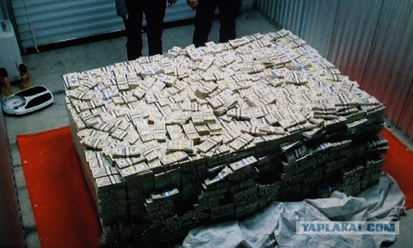 В крупнейшем в Сибири медицинском центре украли миллиард и 350 миллионов