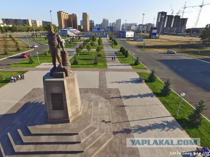 Сержант удивляет своего сына после годичной командировки
