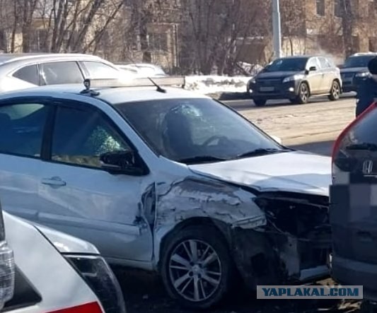 Видеорегистратор из кабины виновника массового ДТП