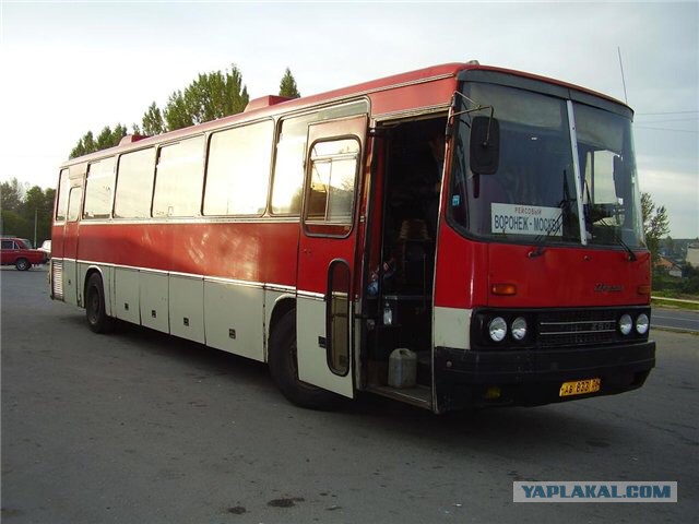 Закончилась эра Ikarus 280 (5 фото)