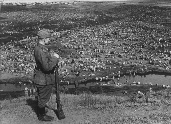 История в фотографиях