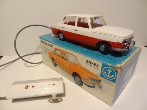Игрушки из разного детства, когда мир был добрее и веселее!