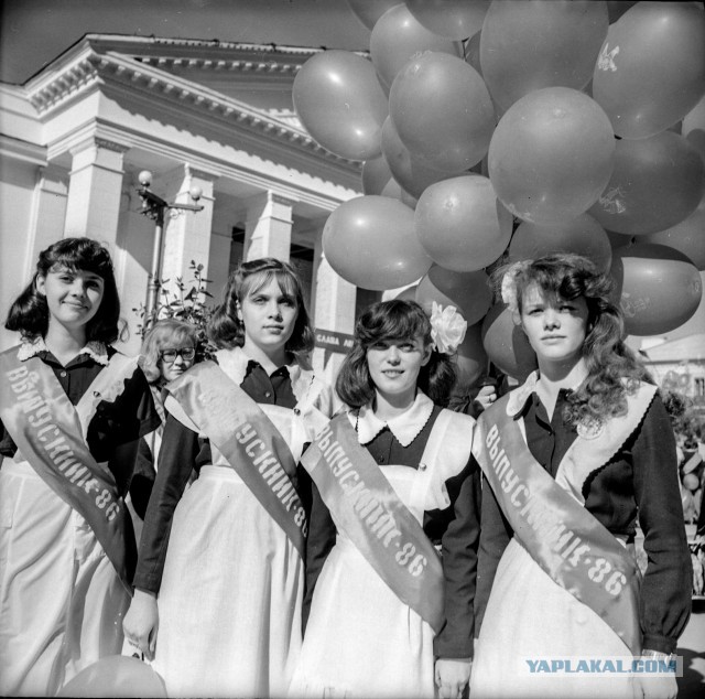 Фотохроника "загнивающего совка". Часть 7