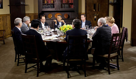 Семь стран G8 заморозили подготовку к Сочи