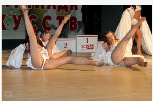 Пятница. И немного слегка пошлых картинок с надписями и без 16+ (02.10)