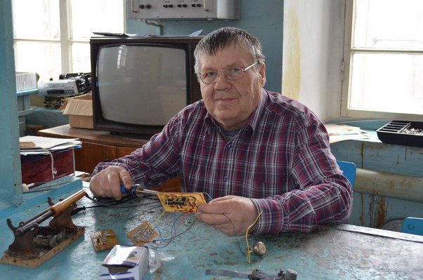 Нано-табуретка для радиогубителя