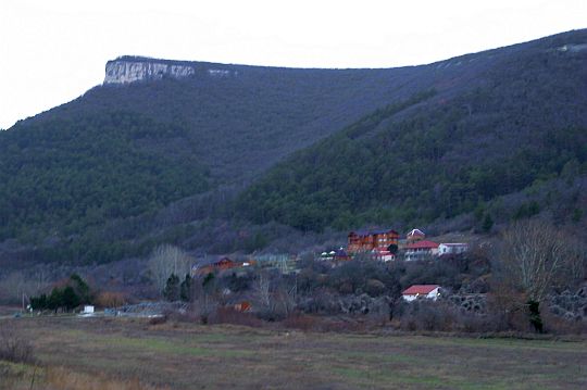 Древние государства и пещерные города Крыма