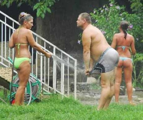 Женщины... Как много в этом слове! Ну, как бы, решили себя явить мужчинам... попозировать там, пофоткаться