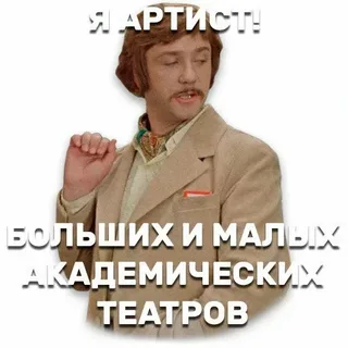 Отважный парень показывает чем отличаются разные стили борьбы