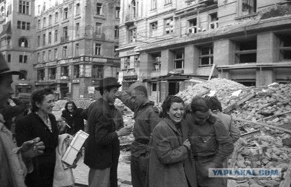 Фотографии второй мировой, многие цветные (фото)