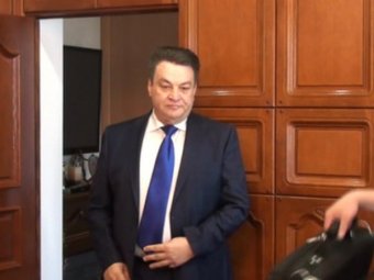 Медведев заявил о невозможности отказа от транспортного налога