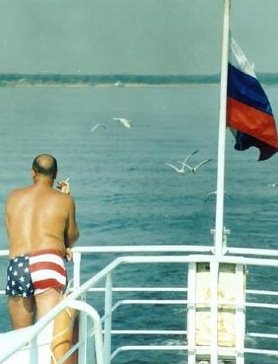 Гуманитарная колонна пошла в Луганск