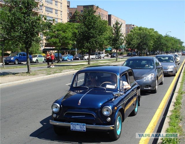 ВАЗ-2103 в Бруклине.