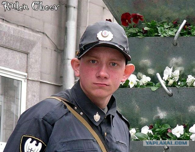 Фотографии из Instagram российской полиции