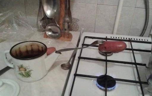 Сидите тут, развиваетесь... А деградировать кто будет?!