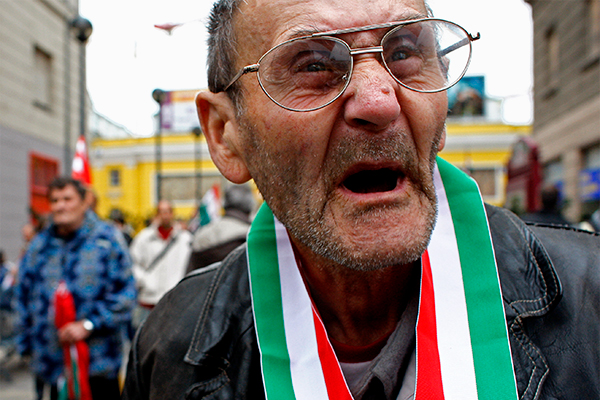 Паноптикум: Львов засудит Харьков за русский язык
