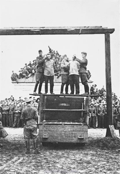 Гордон - в 1941 году евреи встречали немцев цветами