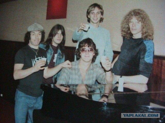 Музыка и музыканты: AC/DC по дороге в АД
