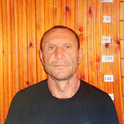 Двоих школьниц убили на берегу реки....