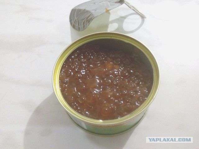 Икорочки кому?