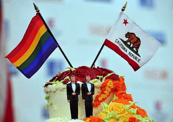Суд разрешил пекарю не печь торты для гомосексуалистов