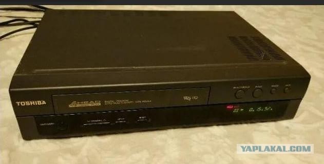 Легендарные телевизоры 90-х: Funai, JVC, Aiwa и другие.