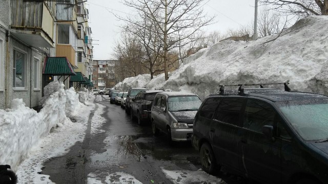 Он всё не уймётся