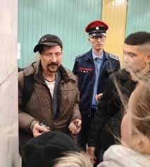 В московском метро мужчина взорвал страйкбольную гранату.
