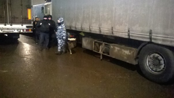Дальнобойщики начали перекрывать МКАД 04.12.15