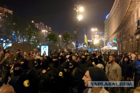 Киев. Самооборона майдана vs. Правый сектор
