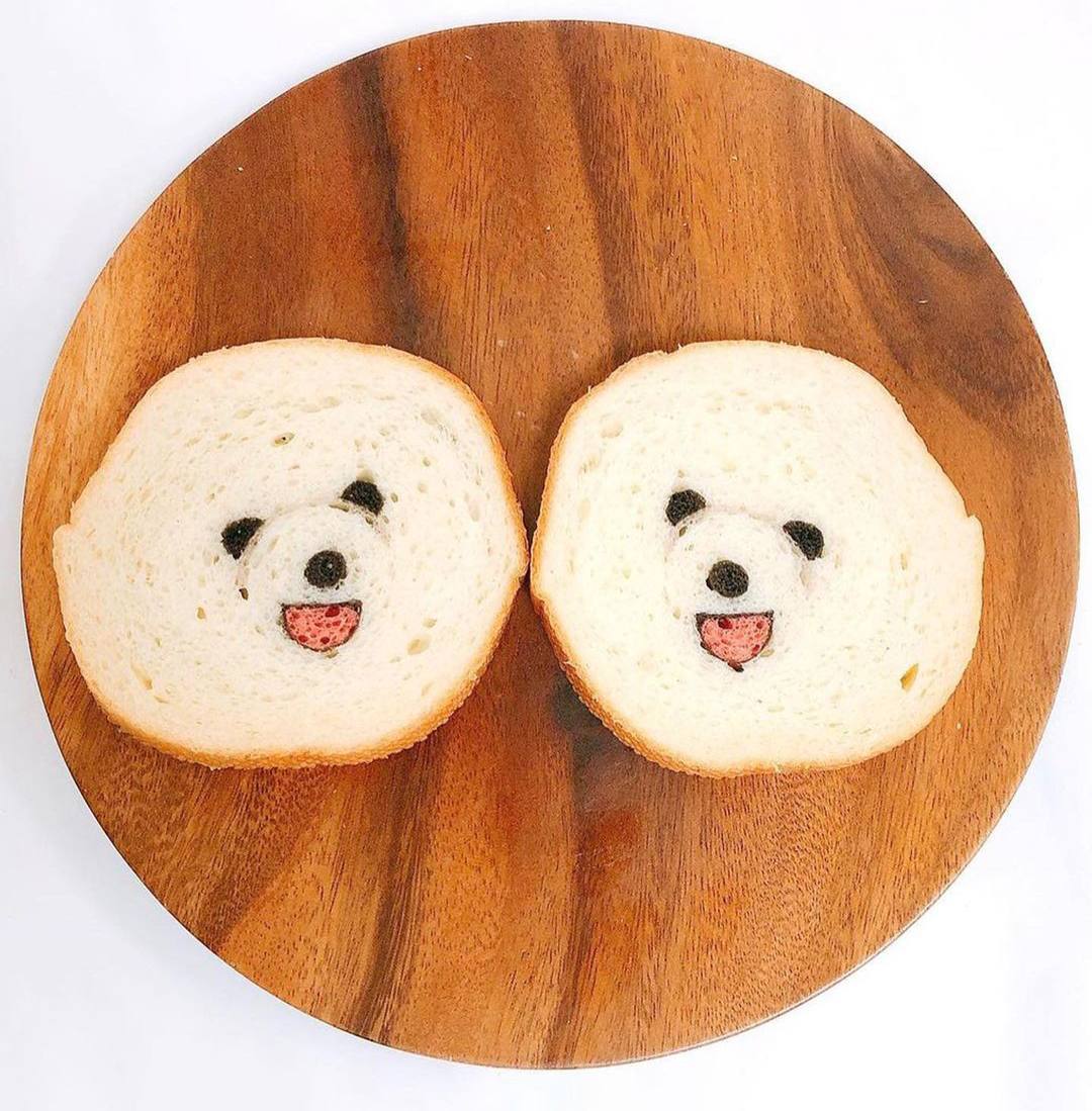 В Токио пекарня придумала хлеб с изображений собаки внутри из натуральных  ингредиентов - ЯПлакалъ