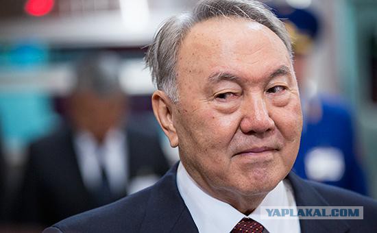 Назарбаев призвал готовиться к цене на нефть  $30