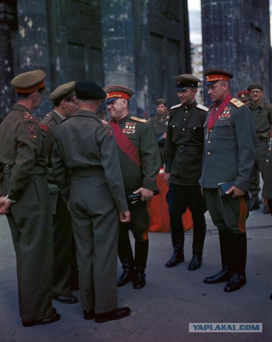 Награждение советских маршалов в Берлине
