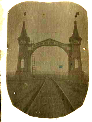 Хочу поделиться фотографиями своего деда,
