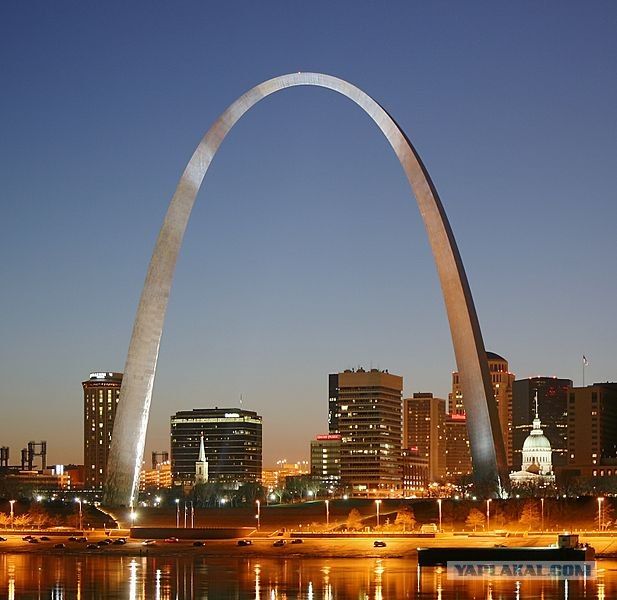 В Китае построили "Звездные врата"?