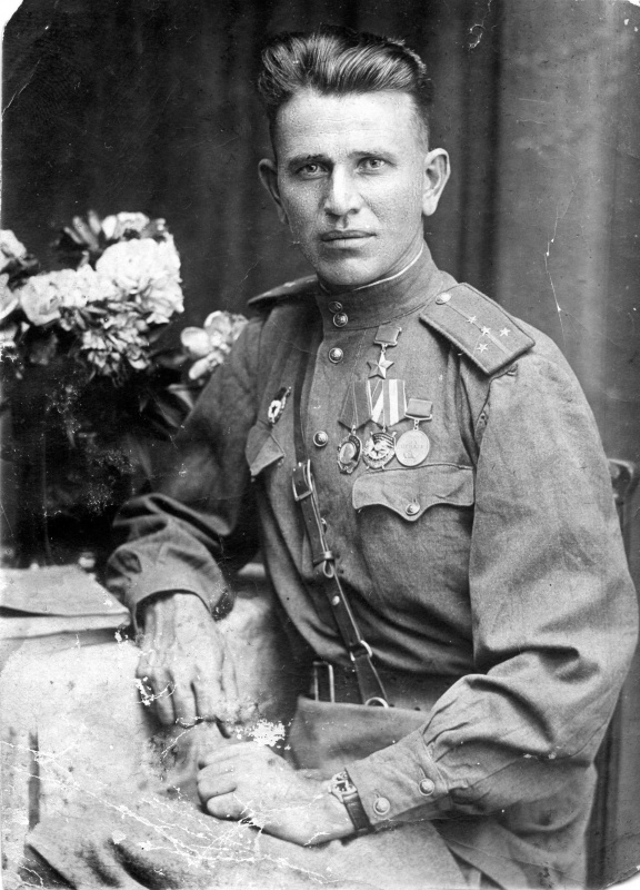 80 лет "Золотой Звезде" героя.