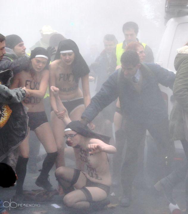 Протесты против однополых браков во Франции