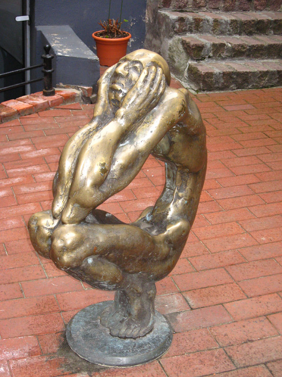 Сядь со мною рядом!