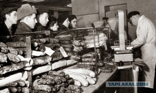 Витрины советских магазинов
