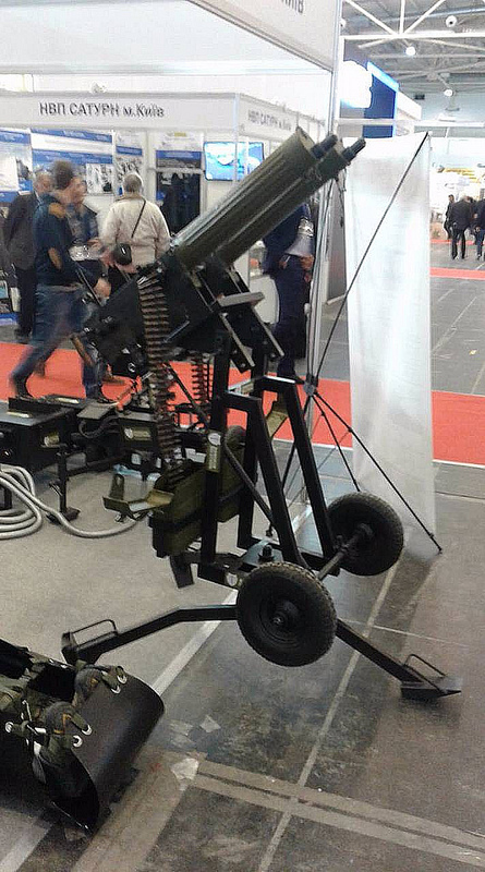 Вчера 3 американских бомбардировщика B-52 полетали возле Крыма. Фото и видео прилагается