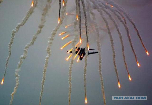 Чем бомбят по Славянску?