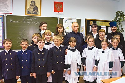 30% россиян выступают за исключение теории Дарвина из школьного курса — ВЦИОМ