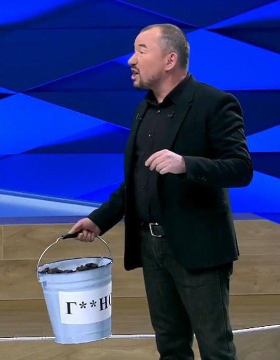 Как гибель ребенка пропагандисты превратили в фарс