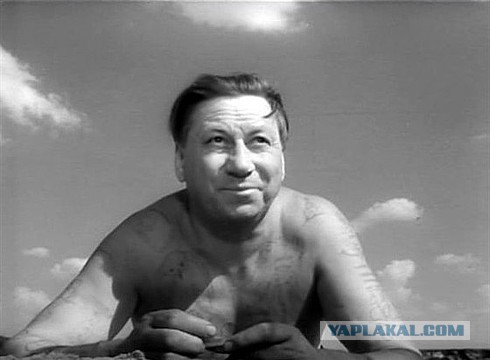 Фото актеров и музыкантов, из которых харизма плещет через край