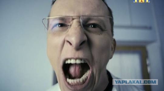 Медсестра из «скорой» не оказала помощь водителю, у которого случился инфаркт за рулем